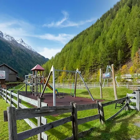 Zwieselstein Near Slopes, Cleaning Included Sölden